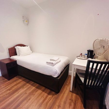 Sinai Hotel Londra Esterno foto