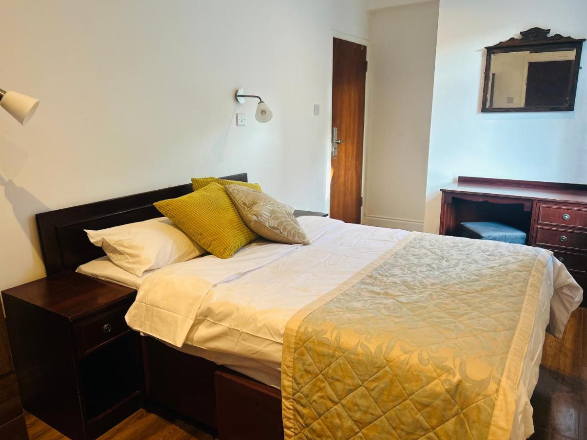 Sinai Hotel Londra Esterno foto