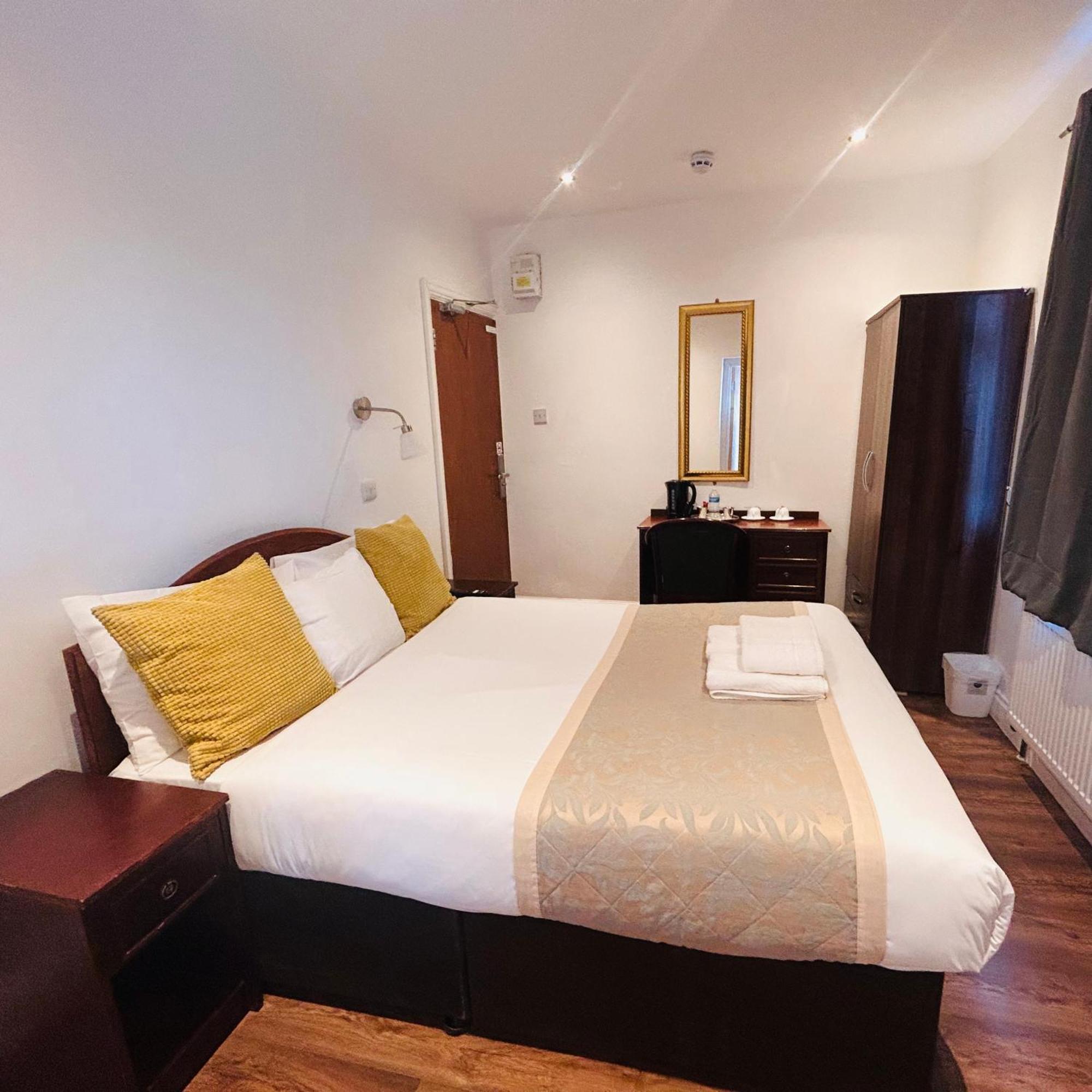 Sinai Hotel Londra Esterno foto